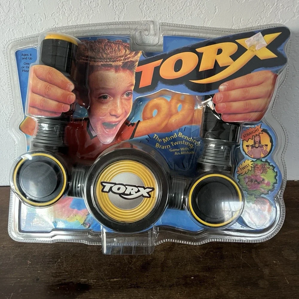 VTG Hasbro Torx Electronic Handheld Kids Toy Game Memory Brand New‎ Sealed